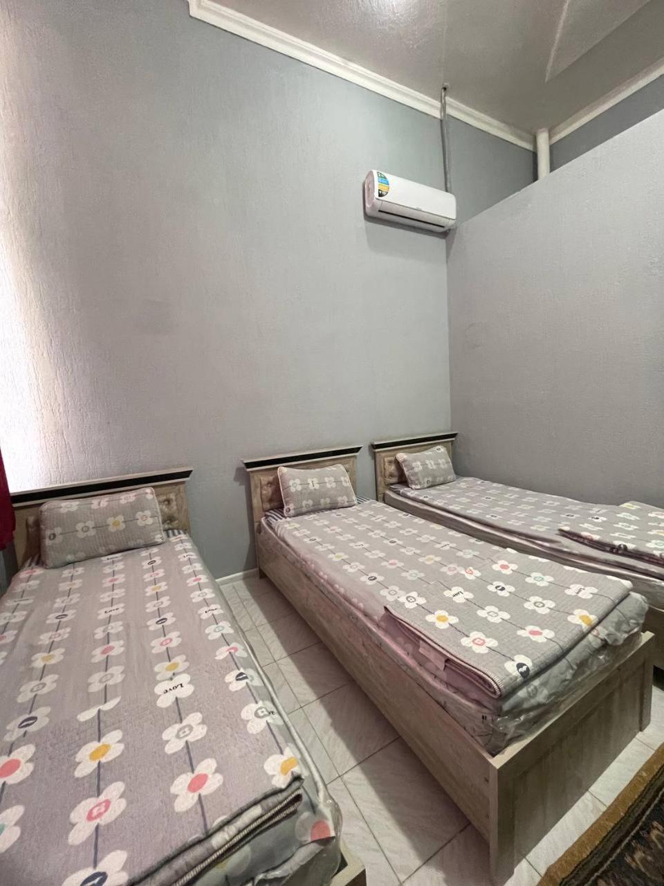 Hostel Nabi Bobo سمرقند المظهر الخارجي الصورة